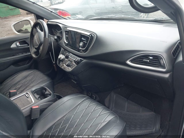 Aukcja sprzedaży 2018 Chrysler Pacifica Touring L Plus, vin: 2C4RC1EG9JR322377, numer aukcji: 44913586