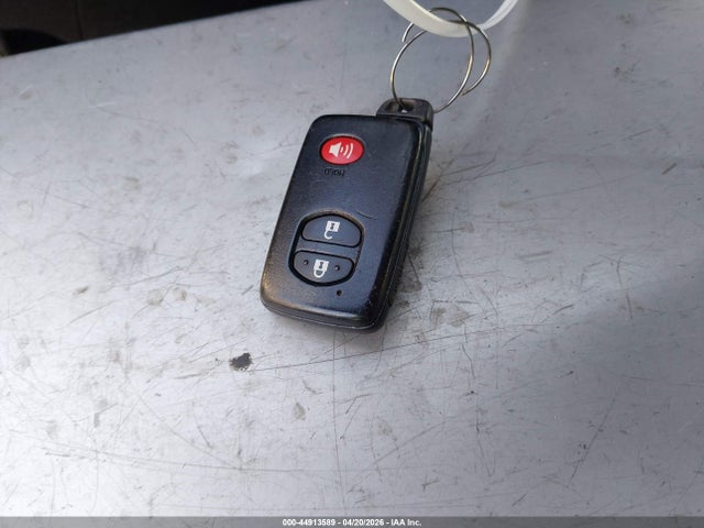 Toyota Prius Two 2014 JTDKN3DU2E0363318 Image 11
