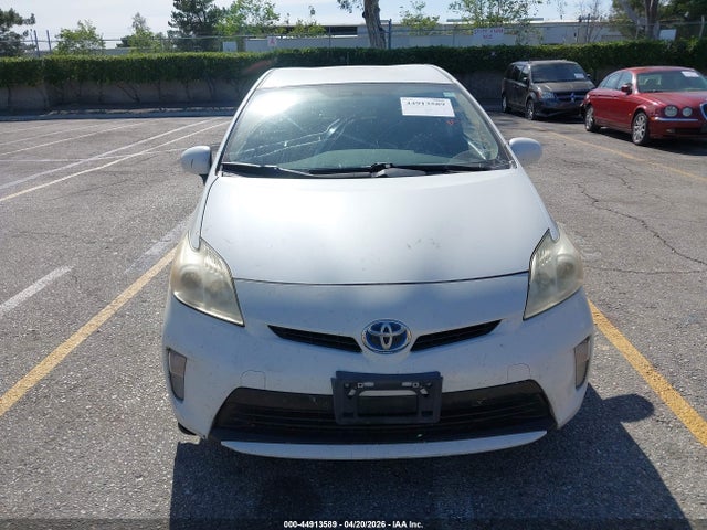 Toyota Prius Two 2014 JTDKN3DU2E0363318 Image 12