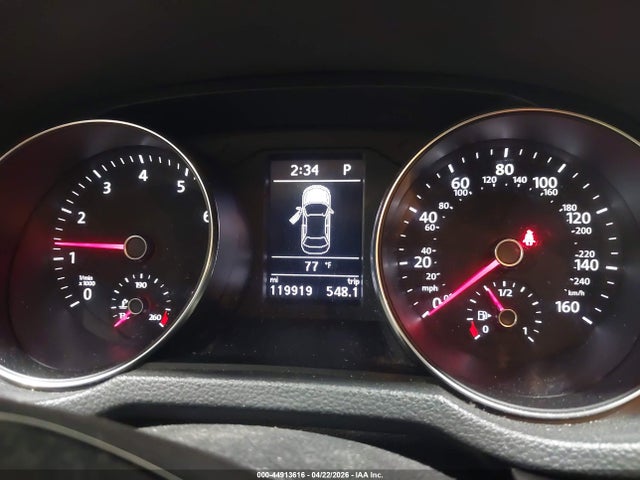 Продажа на аукционе авто 2017 Volkswagen Passat 1.8t R-line, vin: 1VWDT7A30HC082006, номер лота: 44913616