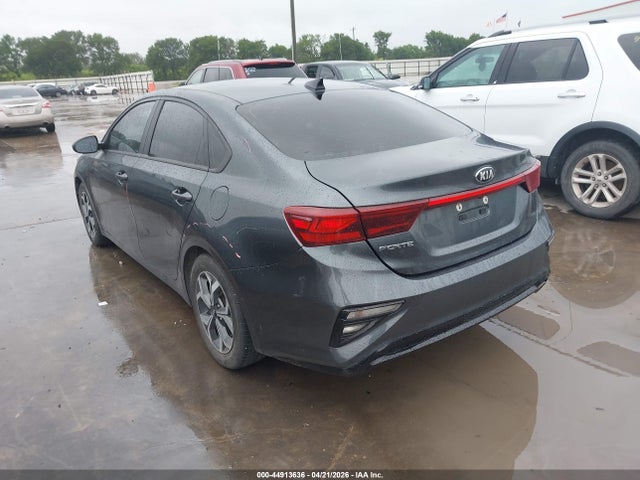 Продажа на аукционе авто 2021 Kia Forte Lxs, vin: 3KPF24AD0ME340212, номер лота: 44913636