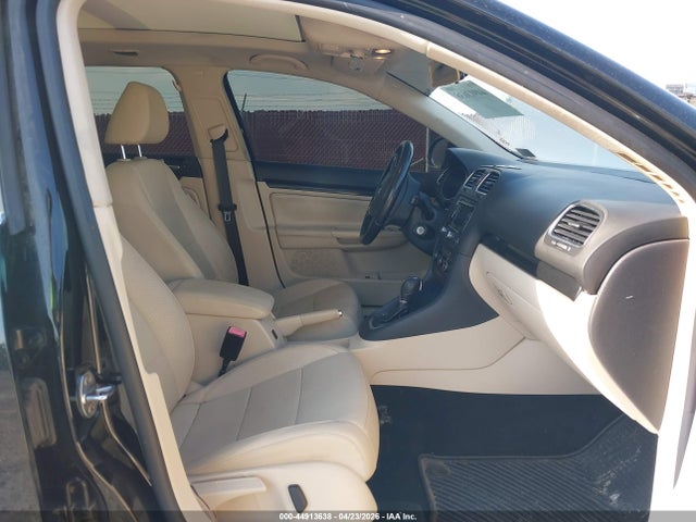 44913638 :رقم المزاد ، 3VWPL7AJ2CM701157 vin ، 2012 Volkswagen Jetta Sportwagen 2.0l Tdi مزاد بيع