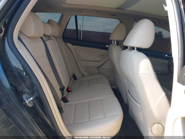 44913638 :رقم المزاد ، 3VWPL7AJ2CM701157 vin ، 2012 Volkswagen Jetta Sportwagen 2.0l Tdi مزاد بيع