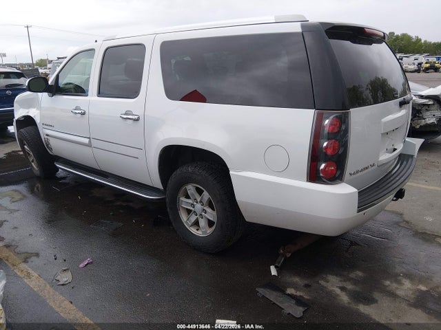 44913646 :رقم المزاد ، 1GKFK668X7J220887 vin ، 2007 Gmc Yukon Xl 1500 Denali مزاد بيع