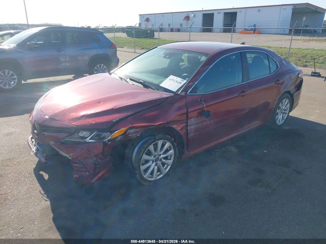 Auction sale of the 2019 Toyota Camry Le, vin: 4T1B11HK6KU843970, lot number: 44913648