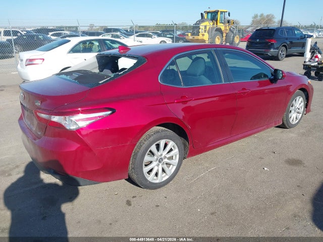 Auction sale of the 2019 Toyota Camry Le, vin: 4T1B11HK6KU843970, lot number: 44913648