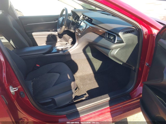 Auction sale of the 2019 Toyota Camry Le, vin: 4T1B11HK6KU843970, lot number: 44913648