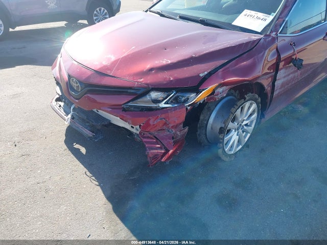Auction sale of the 2019 Toyota Camry Le, vin: 4T1B11HK6KU843970, lot number: 44913648