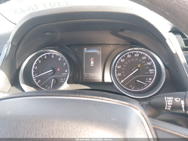 Auction sale of the 2019 Toyota Camry Le, vin: 4T1B11HK6KU843970, lot number: 44913648