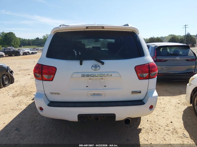 Продажа на аукционе авто 2010 Toyota Sequoia Sr5 5.7l V8, vin: 5TDZY5G14AS023307, номер лота: 44913657