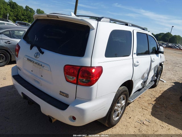 Продажа на аукционе авто 2010 Toyota Sequoia Sr5 5.7l V8, vin: 5TDZY5G14AS023307, номер лота: 44913657