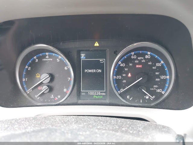 2017 Toyota Rav4 Limited მანქანა იყიდება აუქციონზე, vin: 2T3DFREV8HW603567, აუქციონის ნომერი: 44913658