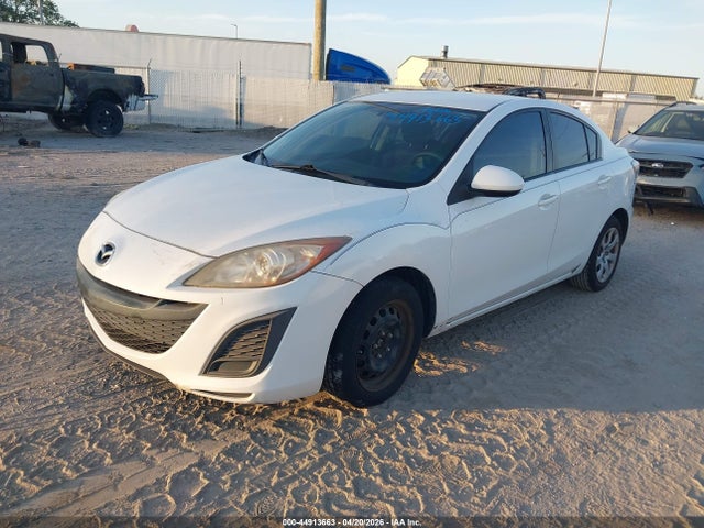 2011 Mazda Mazda3 I Sport მანქანა იყიდება აუქციონზე, vin: JM1BL1UF3B1372854, აუქციონის ნომერი: 44913663