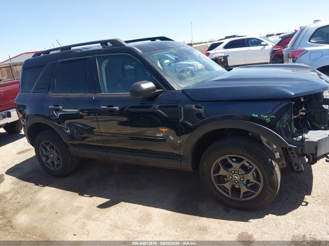2021 Ford Bronco Sport Badlands მანქანა იყიდება აუქციონზე, vin: 3FMCR9D98MRA61839, აუქციონის ნომერი: 44913676