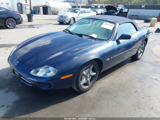 Продажа на аукционе авто 2000 Jaguar Xk8, vin: SAJJA42C7YNA07918, номер лота: 44913682