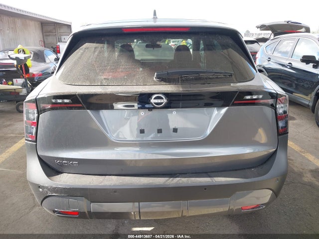 3N8AP6CA9SL417327 Nissan Kicks Sv Fwd