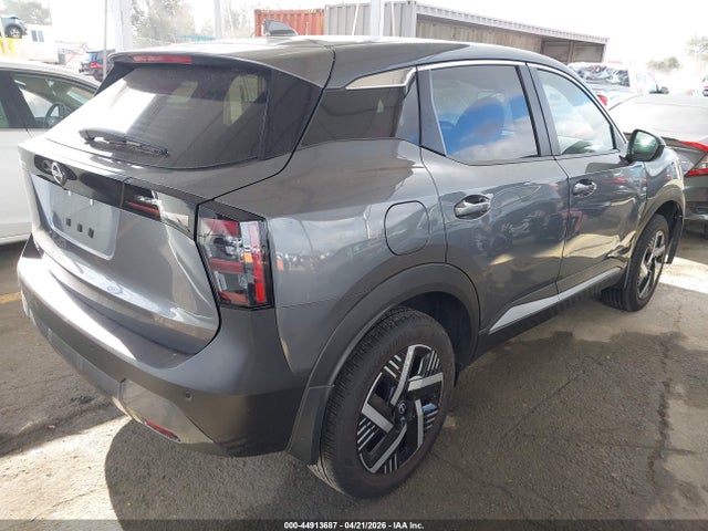3N8AP6CA9SL417327 Nissan Kicks Sv Fwd