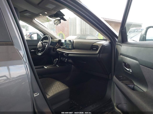3N8AP6CA9SL417327 Nissan Kicks Sv Fwd