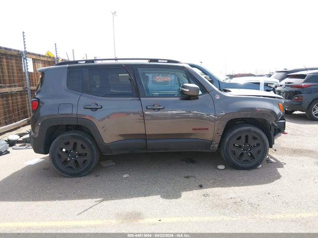 Продажа на аукционе авто 2018 Jeep Renegade Trailhawk 4x4, vin: ZACCJBCB4JPH32128, номер лота: 44913694
