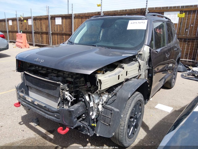 Продажа на аукционе авто 2018 Jeep Renegade Trailhawk 4x4, vin: ZACCJBCB4JPH32128, номер лота: 44913694