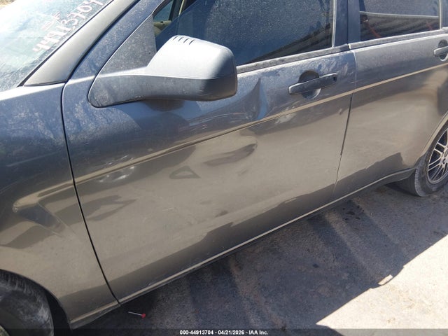 Продаж на аукціоні авто 2010 Ford Focus Se, vin: 1FAHP3FN2AW188589, номер лоту: 44913704