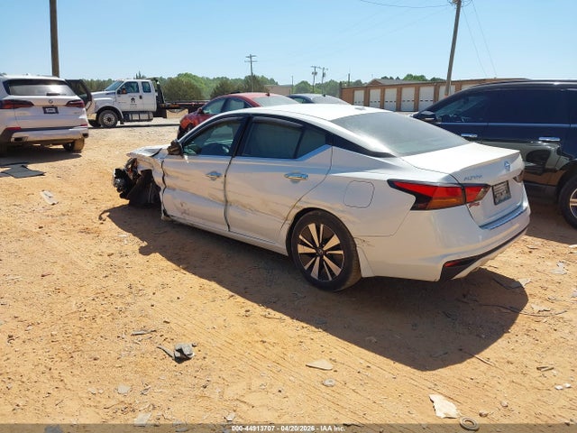 44913707 :رقم المزاد ، 1N4BL4EV9MN305457 vin ، 2021 Nissan Altima Sl Fwd مزاد بيع