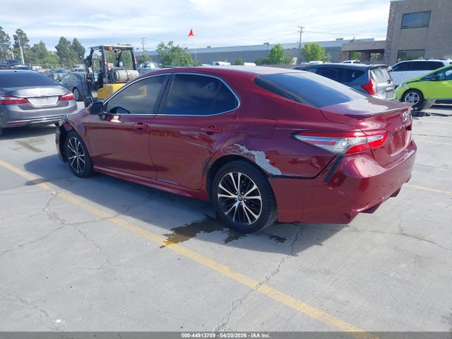 4T1B11HK0JU625148 Toyota CAMRY SE