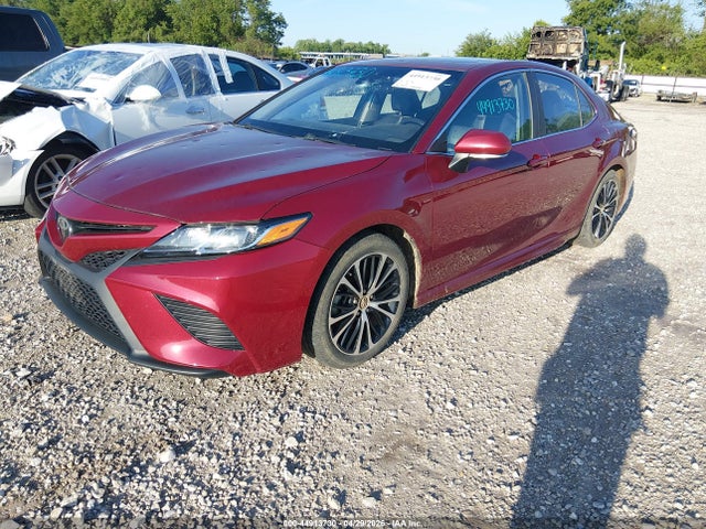 4T1B11HK6JU507542 Toyota CAMRY SE