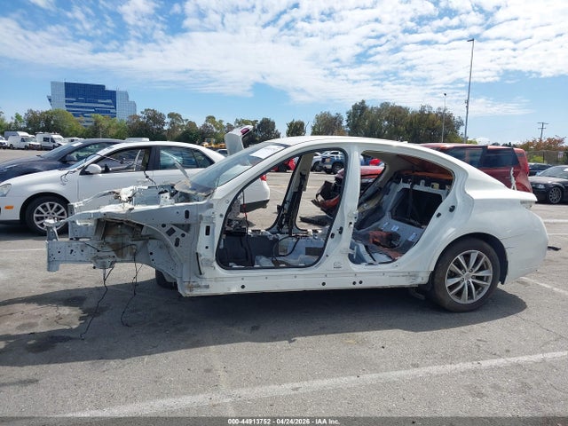 Продажа на аукционе авто 2021 Infiniti Q50 Pure, vin: JN1EV7AP8MM705996, номер лота: 44913752