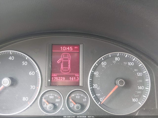 44913767 :رقم المزاد ، WVWFA71F28V019277 vin ، 2008 Volkswagen Eos Lux مزاد بيع