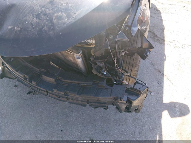 44913848 :رقم المزاد ، 4T1BF1FKXHU287546 vin ، 2017 Toyota Camry Se مزاد بيع