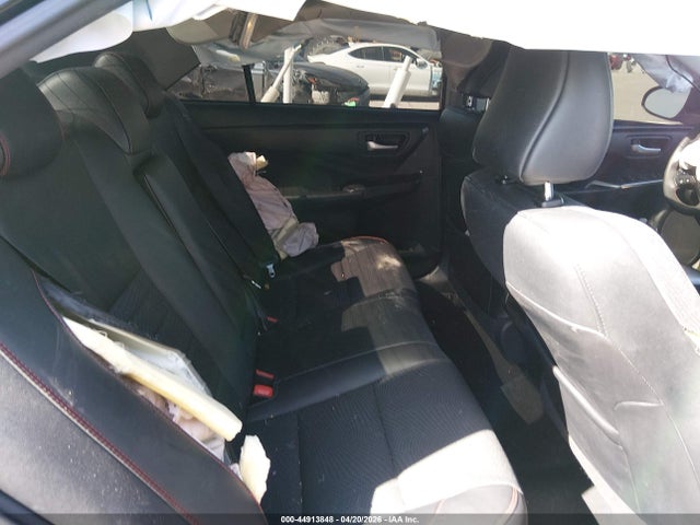 44913848 :رقم المزاد ، 4T1BF1FKXHU287546 vin ، 2017 Toyota Camry Se مزاد بيع