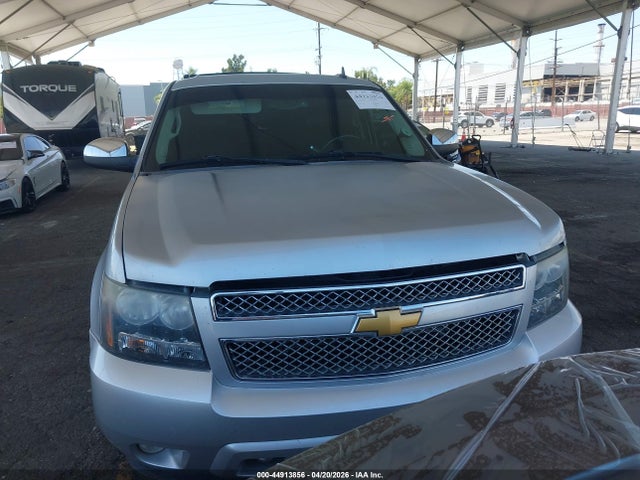 Продажа на аукционе авто 2013 Chevrolet Suburban 1500 Ltz, vin: 1GNSKKE79DR249958, номер лота: 44913856