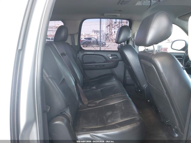 Продажа на аукционе авто 2013 Chevrolet Suburban 1500 Ltz, vin: 1GNSKKE79DR249958, номер лота: 44913856