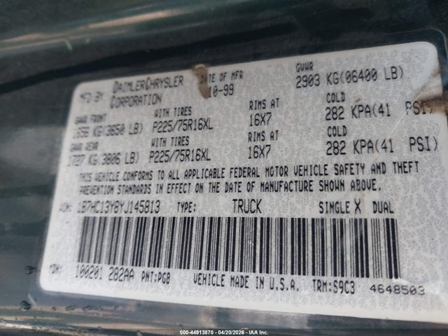 44913870 :رقم المزاد ، 1B7HC13Y8YJ145813 vin ، 2000 Dodge Ram 1500 St مزاد بيع