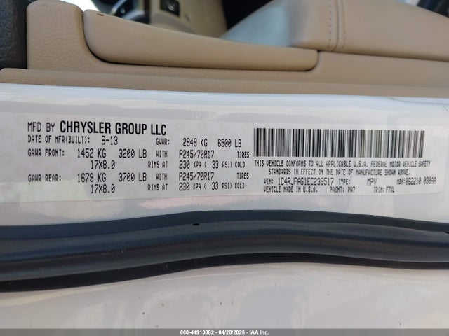 2014 Jeep Grand Cherokee Laredo მანქანა იყიდება აუქციონზე, vin: 1C4RJFAG1EC239517, აუქციონის ნომერი: 44913882