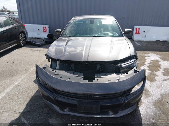 2019 Dodge Charger Sxt Awd მანქანა იყიდება აუქციონზე, vin: 2C3CDXJG2KH710574, აუქციონის ნომერი: 44913889
