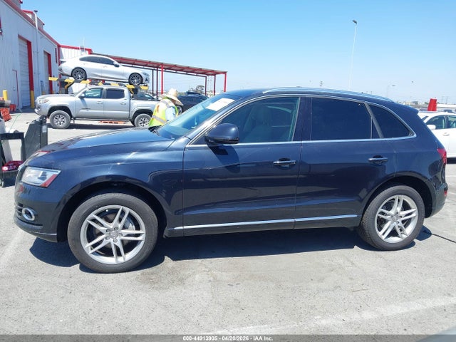 2015 Audi Q5 2.0t Premium მანქანა იყიდება აუქციონზე, vin: WA1LFAFP8FA123788, აუქციონის ნომერი: 44913905