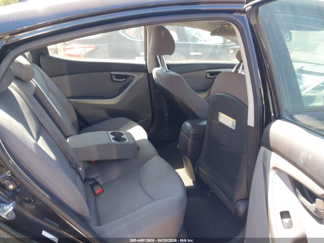 Продаж на аукціоні авто 2016 Hyundai Elantra Se, vin: KMHDH4AE9GU636717, номер лоту: 44913908
