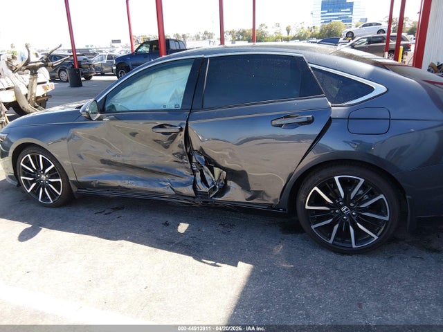 1HGCY2F87SA004060 Honda Accord Hybrid Touring