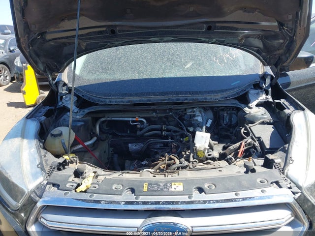 1FMCU0G99HUE74244 Ford ESCAPE SE