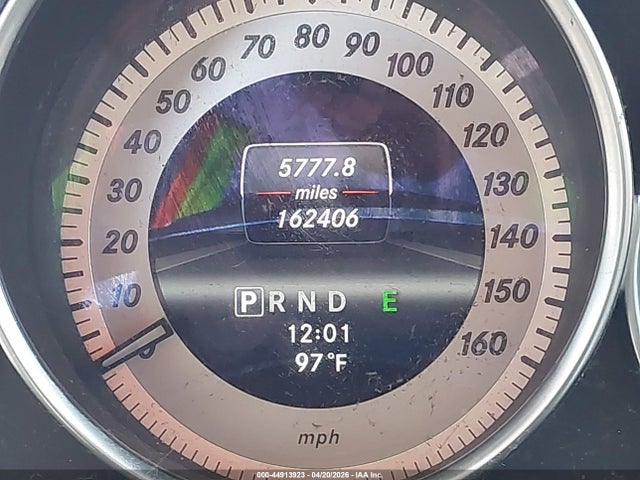 2013 Mercedes-benz C 250 Sport მანქანა იყიდება აუქციონზე, vin: WDDGF4HB1DR253703, აუქციონის ნომერი: 44913923