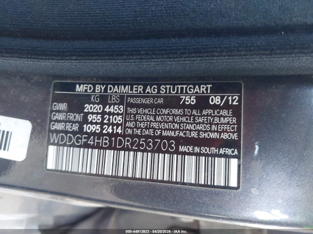 2013 Mercedes-benz C 250 Sport მანქანა იყიდება აუქციონზე, vin: WDDGF4HB1DR253703, აუქციონის ნომერი: 44913923