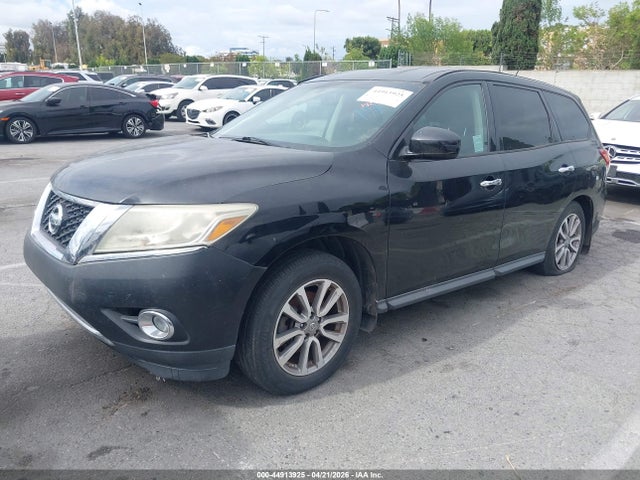 Nissan Pathfinder Sv 2015 5N1AR2MN5FC612466 Image 2