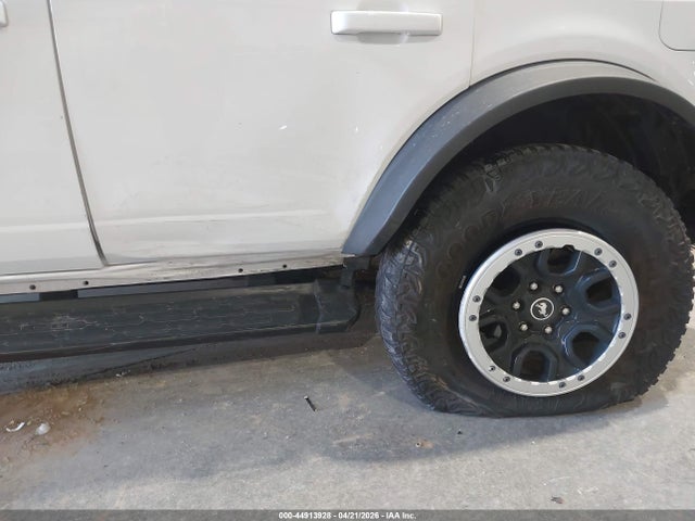 Aukcja sprzedaży 2022 Ford Bronco Outer Banks, vin: 1FMEE5DP5NLB33415, numer aukcji: 44913928