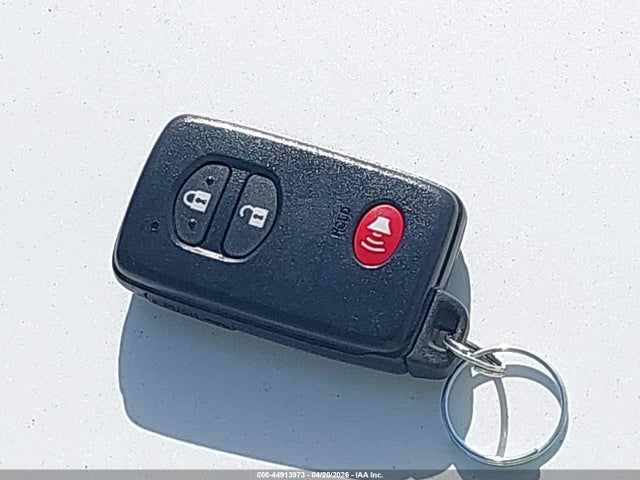 Toyota Prius Four 2014 JTDKN3DU9E0381587 Image 11