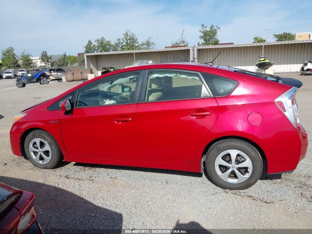 Toyota Prius Four 2014 JTDKN3DU9E0381587 Image 14