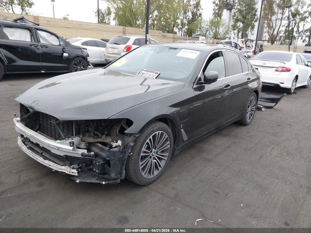 WBAJA9C57KB389026 BMW 530e Iperformance