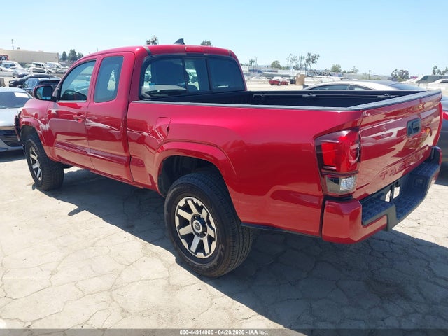 5TFRX5GN2JX117153 Toyota Tacoma Sr