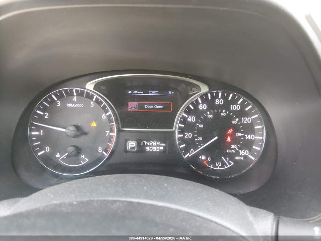 Продаж на аукціоні авто 2013 Nissan Pathfinder Sv, vin: 5N1AR2MM0DC643838, номер лоту: 44914029